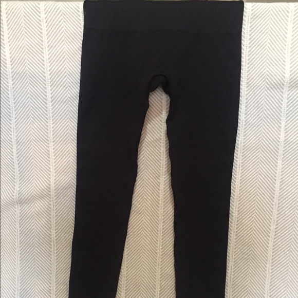 NWT SPANX Look at Me Now Seamless Leggings - Picture 5 of 5